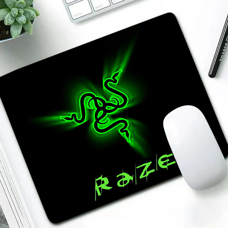 Good Laptop Accessories - Alfombrilla de ratón pequeña Razer a
